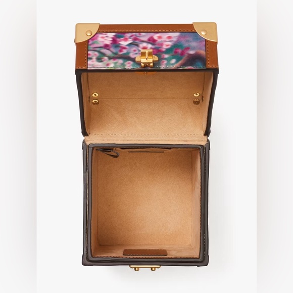 Disney X Kate Spade New York Bambi 3d Trunk Clutch - Picture 10 of 13